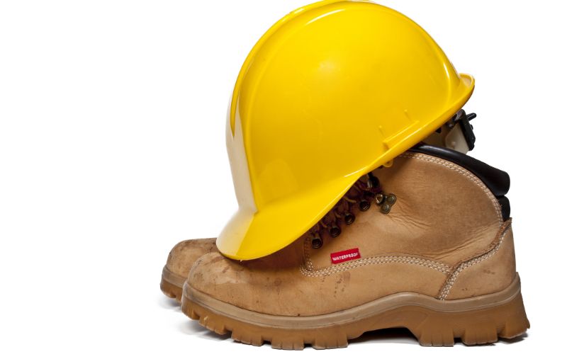 cement-mixers-hard-hat-and-work-shoes-min
