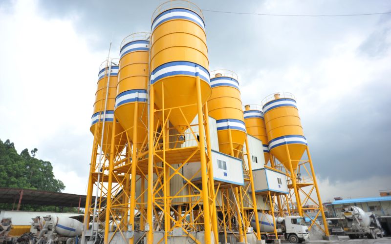 concrete-mixers-concrete-mixing-plants-min