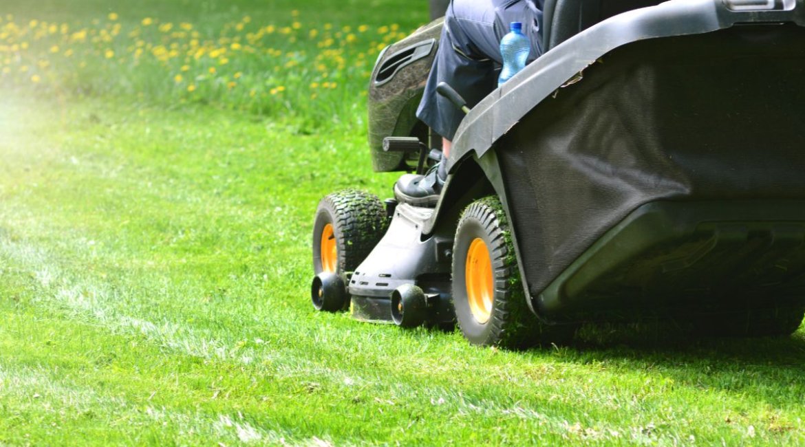 ride-on-mower-green-grass-mowing-with-lawn-mower-min