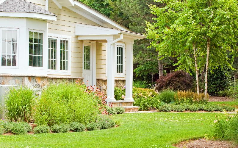 Brushcutters -spring-landscaping-home