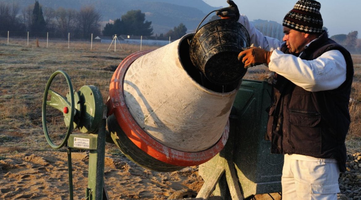 concrete-mixers-complutum-spain (1)