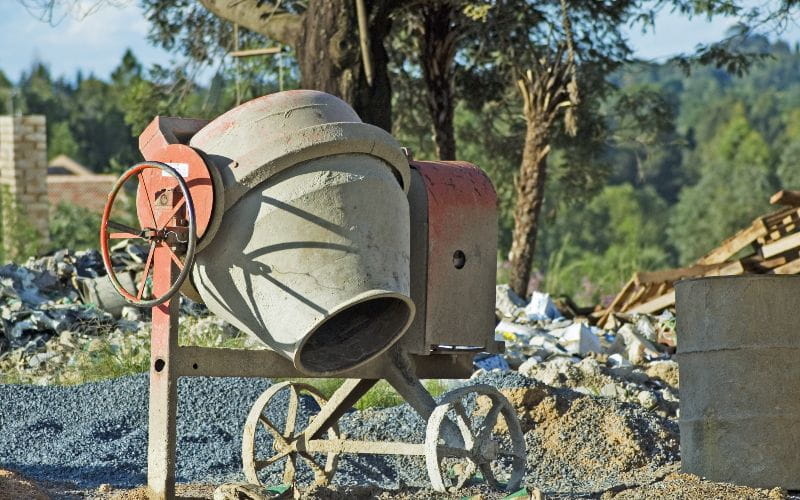concrete-mixer-for-sale-cement-mixer-on-building-site