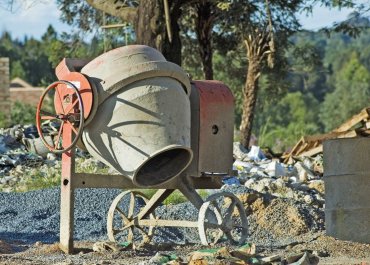 The Best Concrete Mixer For Home Renovation Projects