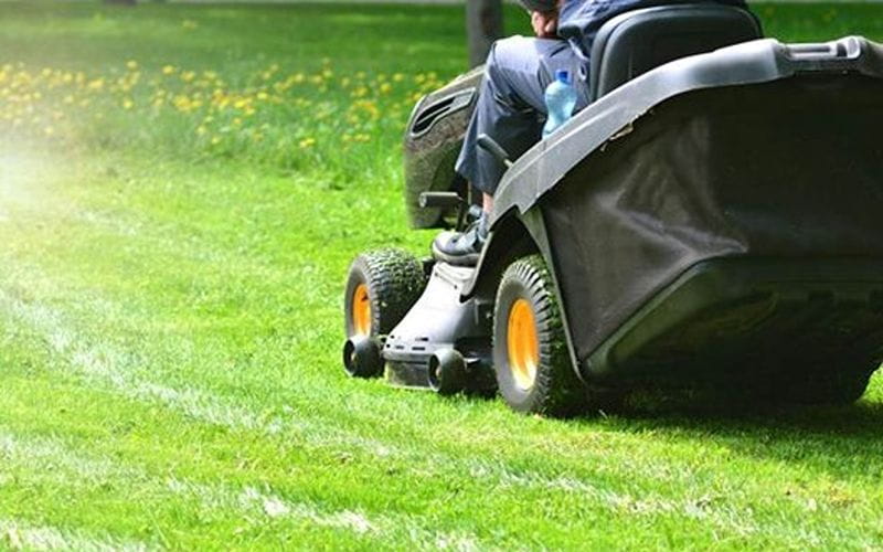 ride-on-mower-green-lawn-mower (1)